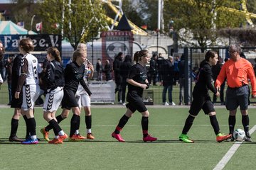 Bild 11 - B-Juniorinnen St.Pauli - C-Juniorinnen SV Steinhorst : Ergebnis: 1:2